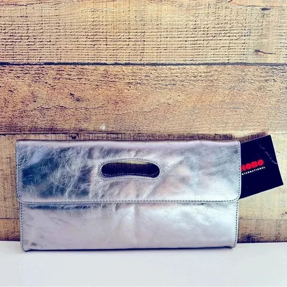 NWT Hobo International Katrina Metallic Pewter Clutch - Picture 1 of 9